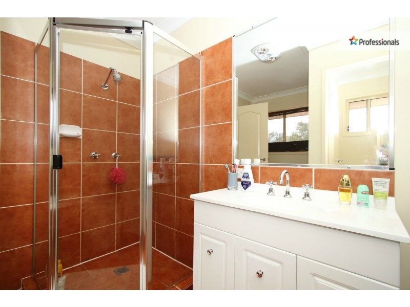 73-79 Canterbury Drive, Mundoolun QLD 4285
