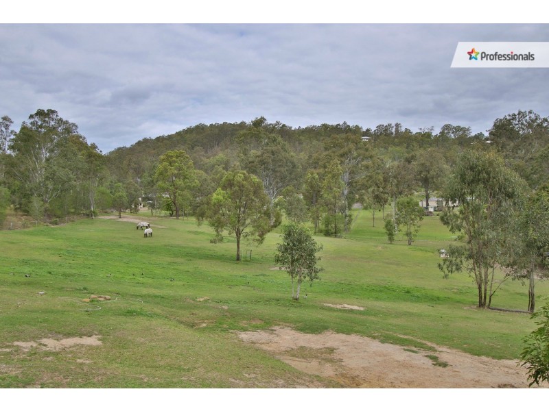 73-79 Canterbury Drive, Mundoolun QLD 4285