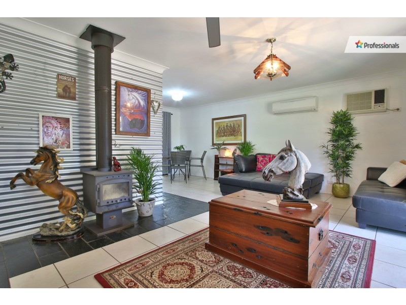 69 Hinchcliffe Road, Logan Village QLD 4207