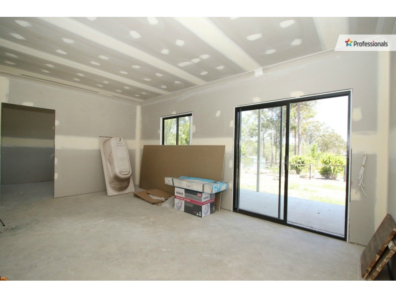 69 Hinchcliffe Road, Logan Village QLD 4207