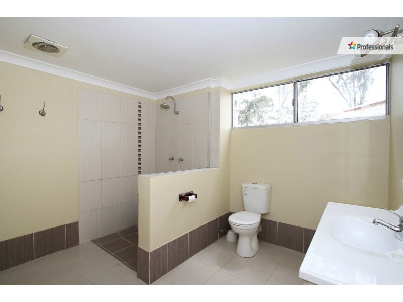 77 Tamborine Street, Jimboomba QLD 4280
