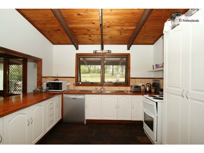 316  Mundoolun Road, Jimboomba QLD 4280