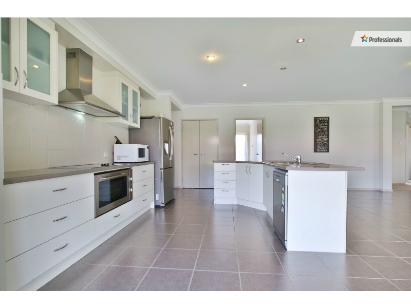 67 Elderberry Drive, Jimboomba QLD 4280