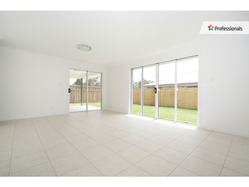 11 Jasmine Court, Jimboomba QLD 4280