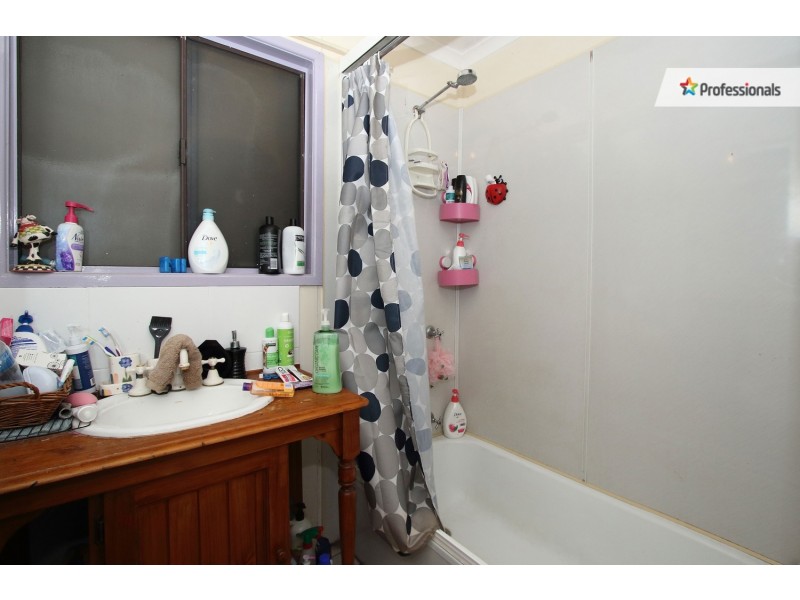 37 Thermal Road, Gleneagle QLD 4285