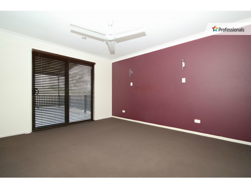 11 Spring Street, Jimboomba QLD 4280