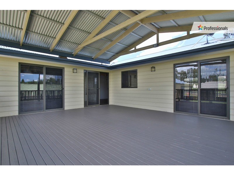 11 Spring Street, Jimboomba QLD 4280
