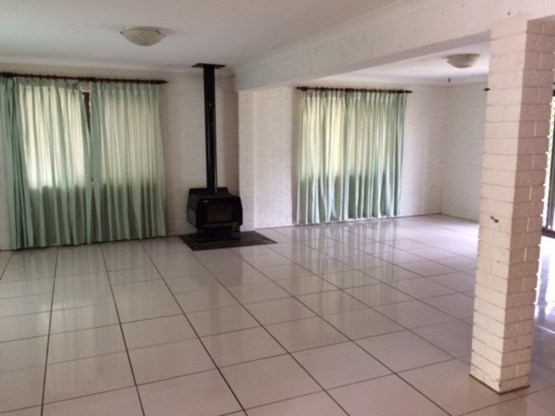 52 Station Road, Loganlea QLD 4131