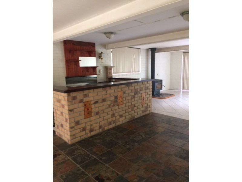46 Station Road, Loganlea QLD 4131