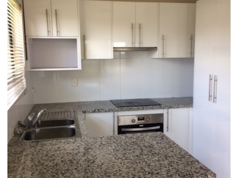 17b Law Street, Redbank QLD 4301