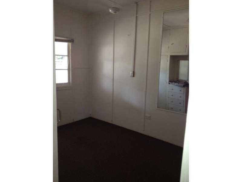 32 Hart Street, Beaudesert QLD 4285