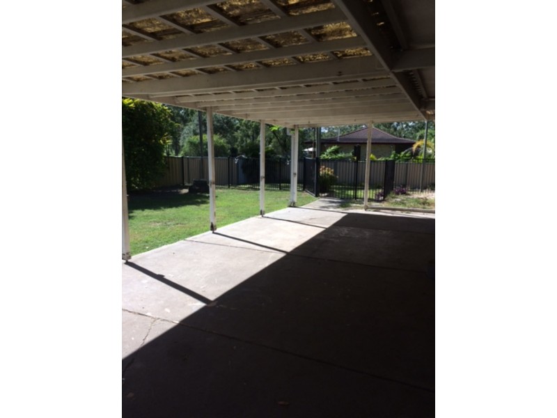 40 Station Road, Loganlea QLD 4131