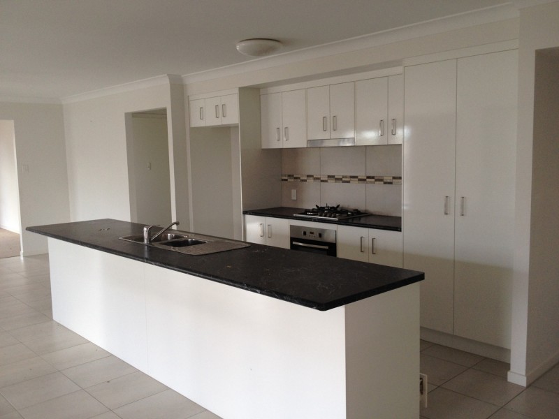 22 Ridgecrest Drive, Jimboomba QLD 4280