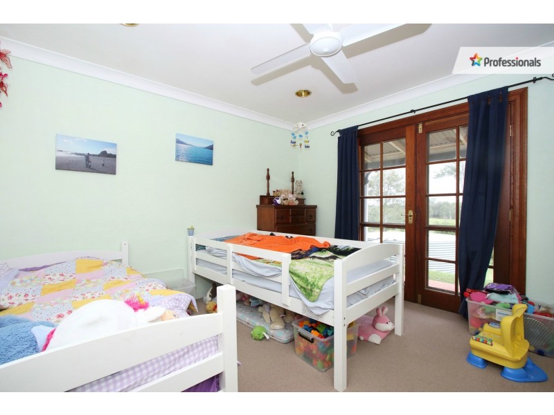 26-40 Crest Road, South Maclean QLD 4280