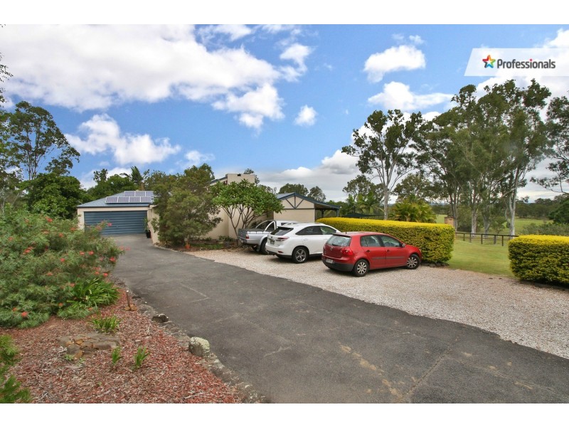 26-40 Crest Road, South Maclean QLD 4280