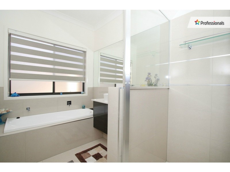 4 Tappen Street, Yarrabilba QLD 4207