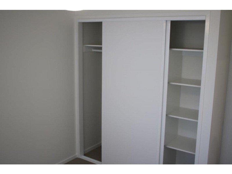 2/9 Spruce Street, Loganlea QLD 4131