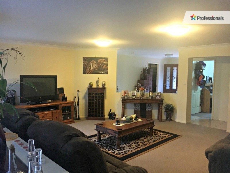 39 Overlander Court, Jimboomba QLD 4280