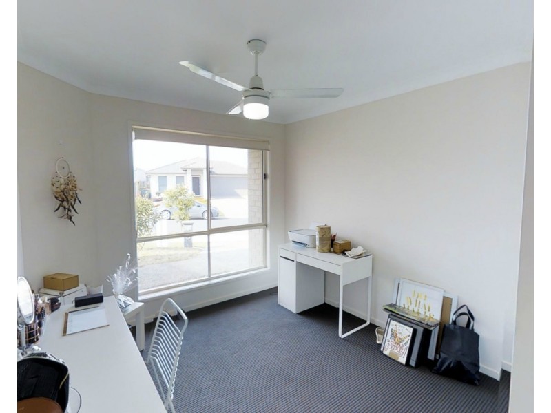 6 Hershey Close, Yarrabilba QLD 4207