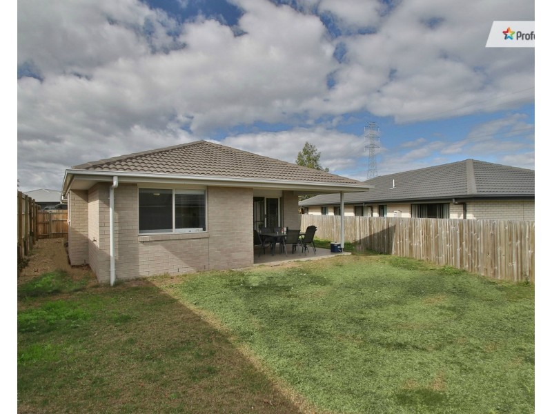 6 Hershey Close, Yarrabilba QLD 4207