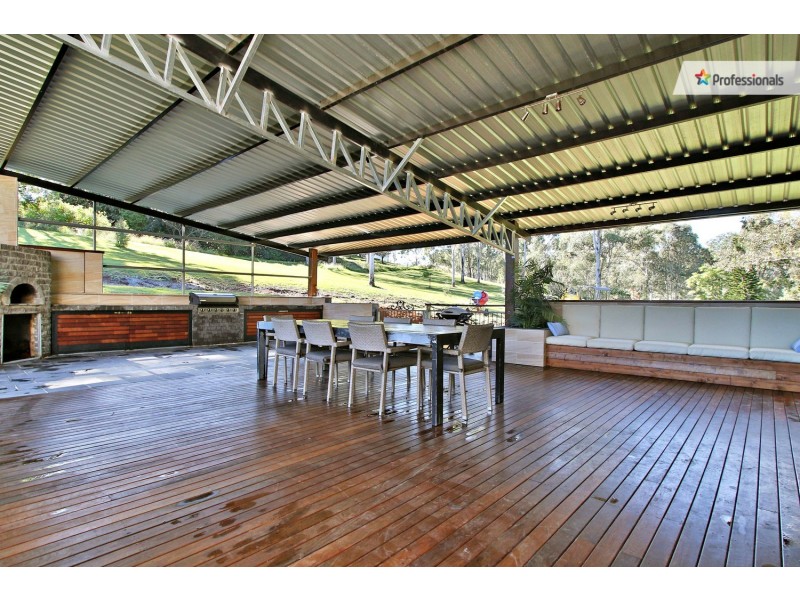 215 Bamboo Drive, Cedar Vale QLD 4285