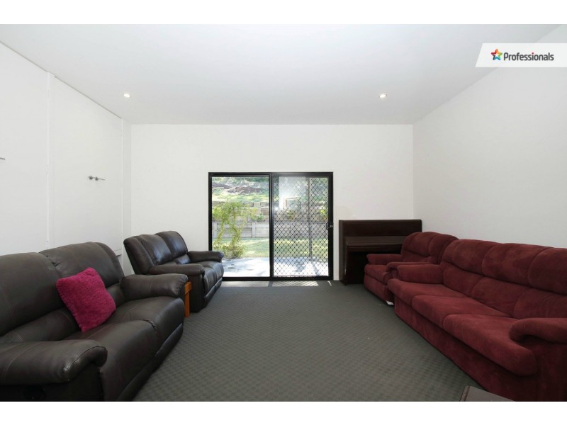 215 Bamboo Drive, Cedar Vale QLD 4285