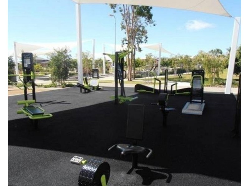 63 Huggins Avenue, Yarrabilba QLD 4207