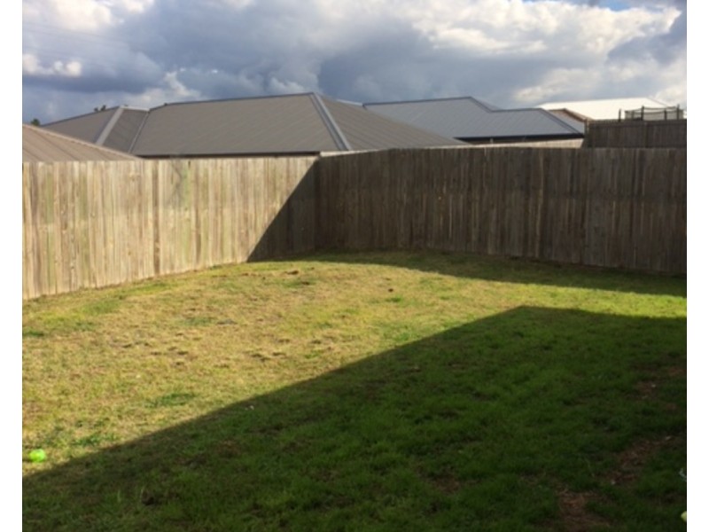 63 Huggins Avenue, Yarrabilba QLD 4207