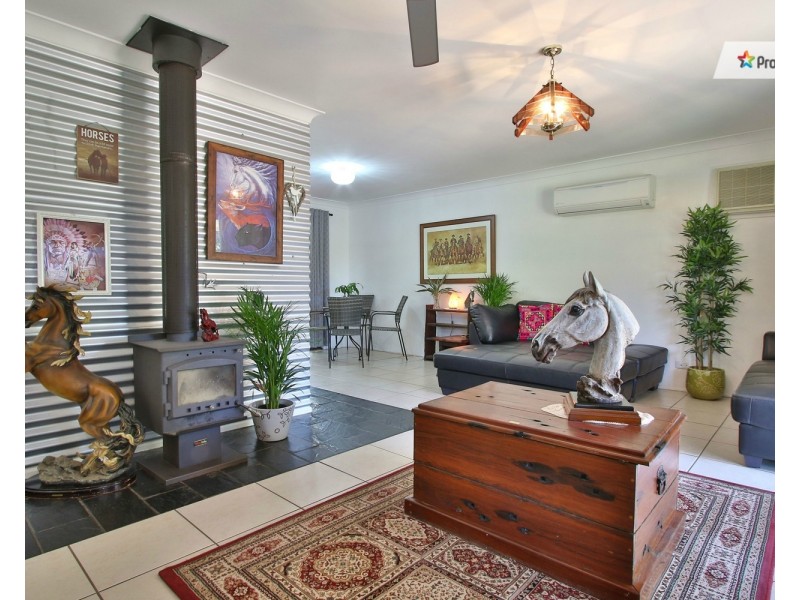 69 Hinchcliffe Road, Logan Village QLD 4207