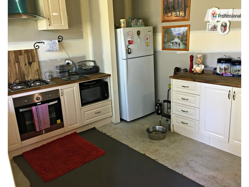 69 Hinchcliffe Road, Logan Village QLD 4207