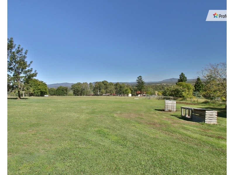 105 Falconer Road, Woodhill QLD 4285