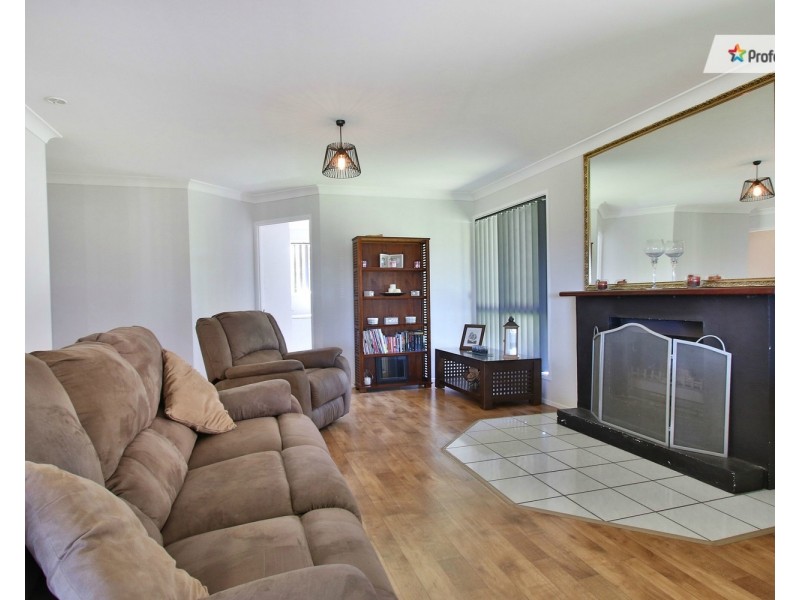 105 Falconer Road, Woodhill QLD 4285