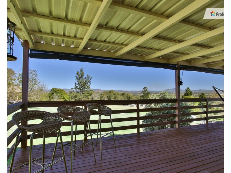 105 Falconer Road, Woodhill QLD 4285