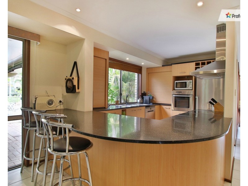 26-28  Arlington Court, Munruben QLD 4125