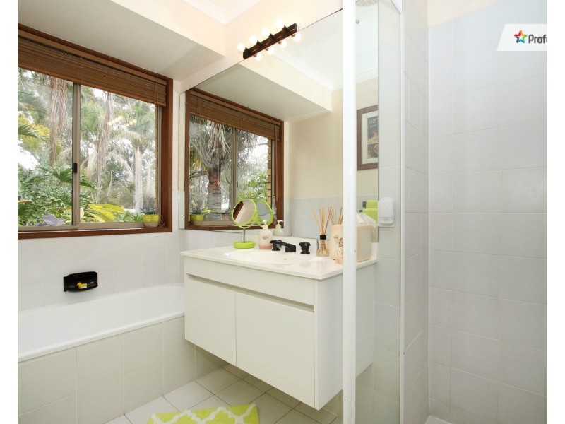 26-28  Arlington Court, Munruben QLD 4125