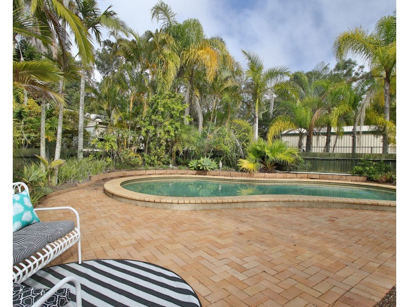 26-28  Arlington Court, Munruben QLD 4125