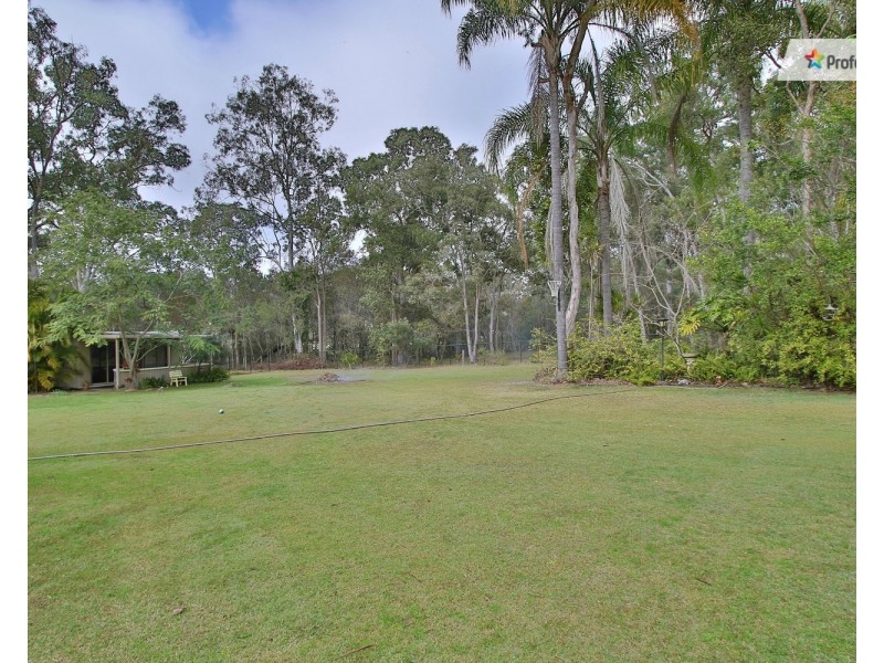 26-28  Arlington Court, Munruben QLD 4125