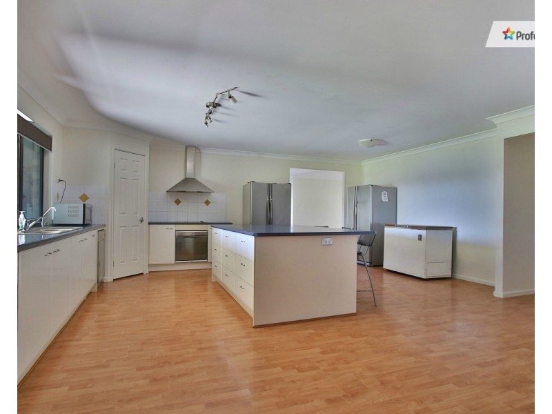 8-12 Christopher Place, Jimboomba QLD 4280