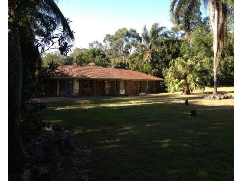 44-46 Kantenna Street, Park Ridge QLD 4125