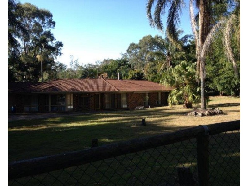 44-46 Kantenna Street, Park Ridge QLD 4125