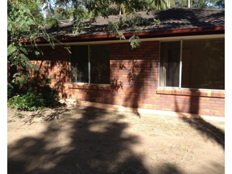 285 Clifton Drive, North Maclean QLD 4280