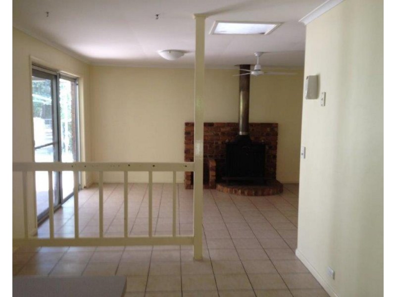 285 Clifton Drive, North Maclean QLD 4280