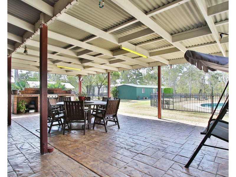 24-26 Coalstoun Court, Munruben QLD 4125