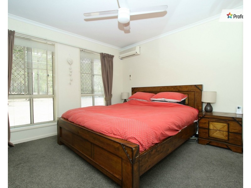 24 Murdoch Court, Mundoolun QLD 4285