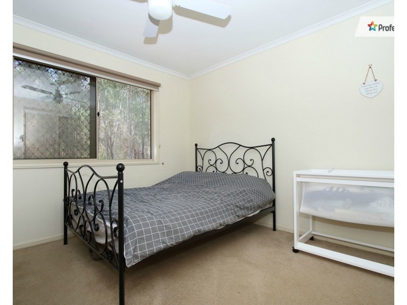 24 Murdoch Court, Mundoolun QLD 4285