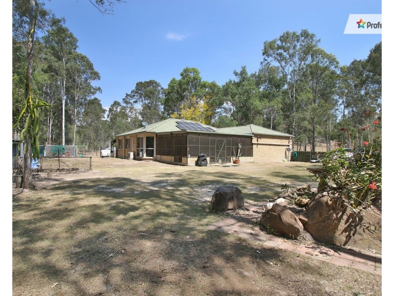 24 Murdoch Court, Mundoolun QLD 4285