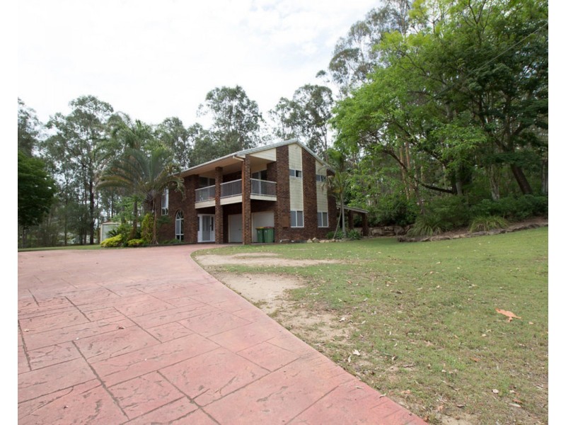 8 Spotted Gum Court, Cedar Grove QLD 4285