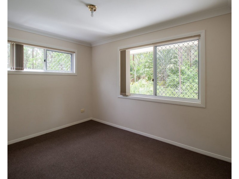 8 Spotted Gum Court, Cedar Grove QLD 4285