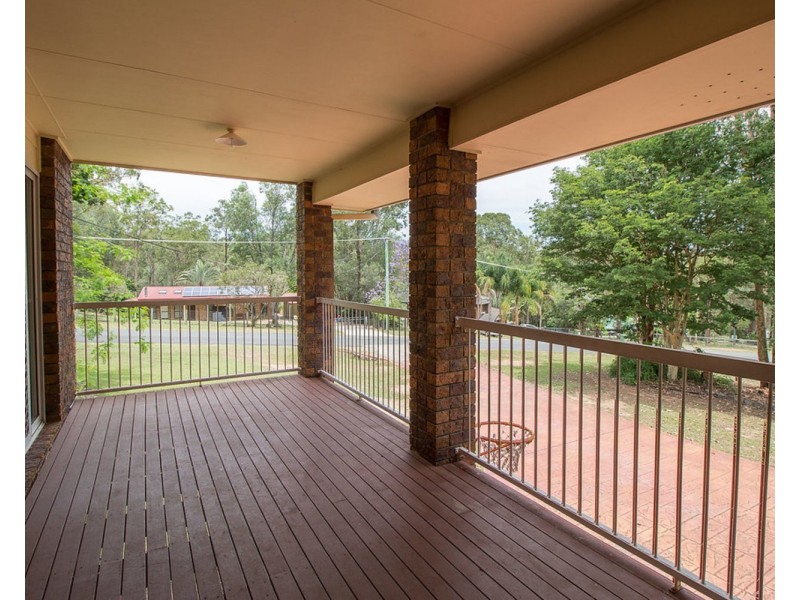 8 Spotted Gum Court, Cedar Grove QLD 4285