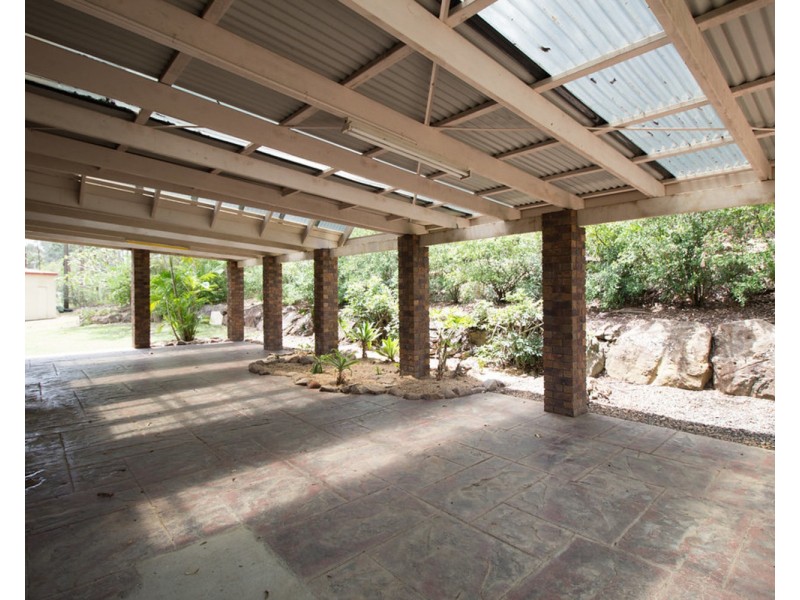 8 Spotted Gum Court, Cedar Grove QLD 4285